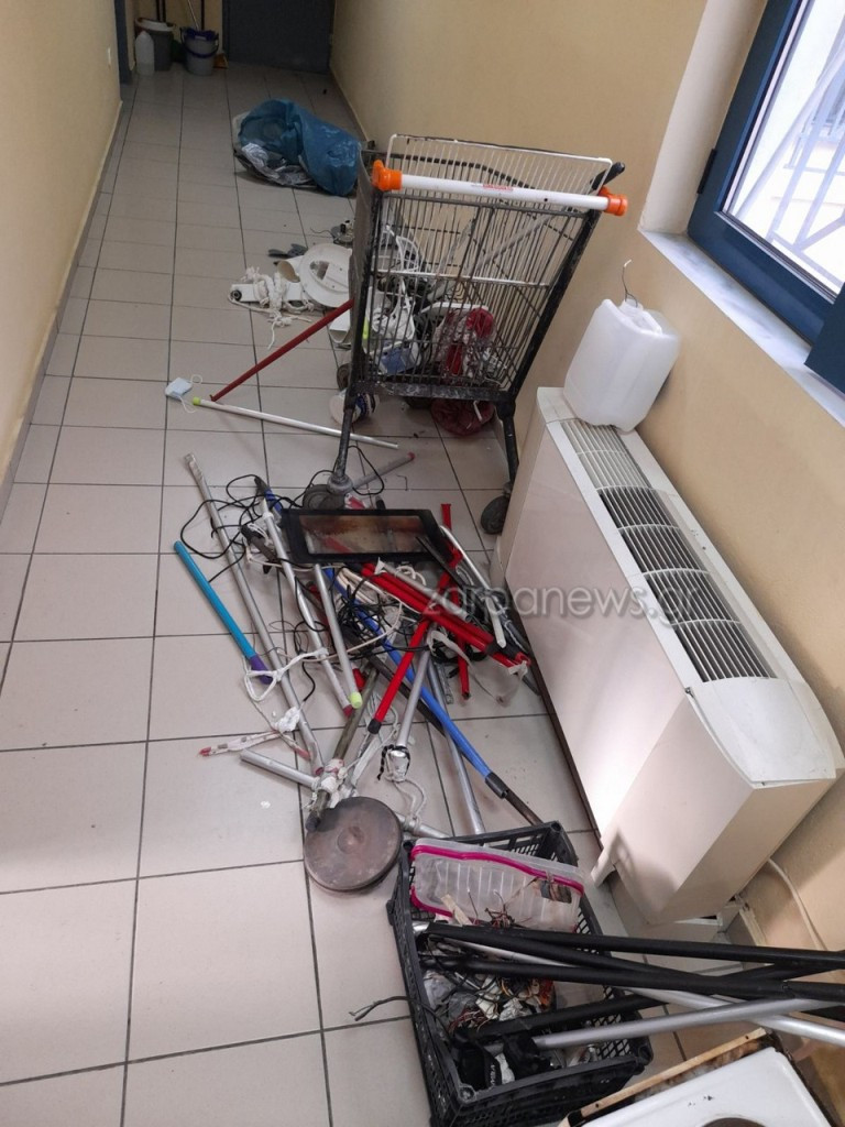 Κρήτη: Βρέθηκαν αυτοσχέδια όπλα στις φυλακές Αγιάς