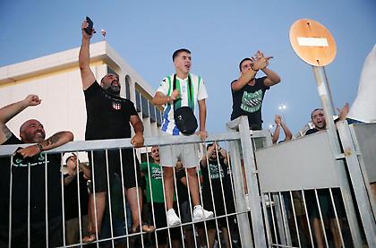 «Θερμή» υποδοχή στο Ηράκλειο για την αποστολή του Παναθηναϊκού!
