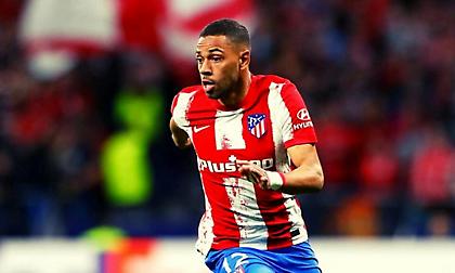 Πλησιάζει σε Ρενάν Λόντι η Νότιγχαμ