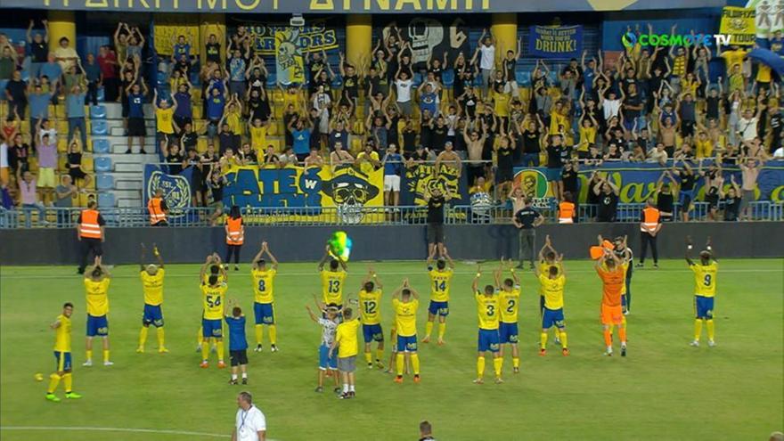 Αποθέωσε τους παίκτες του Παναιτωλικού ο κόσμος