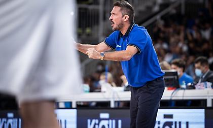 Επικός Ποτσέκο: «Η γυναίκα μου λέει πώς γίνεται οι παίκτες να ακούν έναν… ηλίθιο σαν κι εμένα»