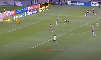 Φοβερό γκολ με ανάποδο ψαλίδι ο Ρόνι της Παλμέιρας