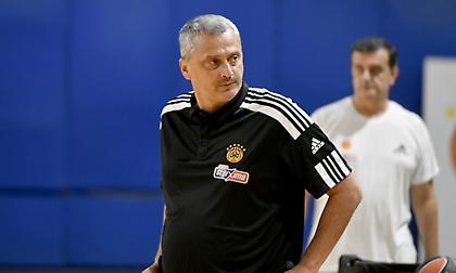 Διπλές προπονήσεις στον Παναθηναϊκό, την Τετάρτη (31/8) στην Αθήνα ο Γουόλτερς