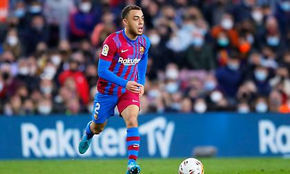 Μάντσεστερ Γιουνάιτεντ: Εξετάζει σοβαρά το ενδεχόμενο απόκτησης του Ντεστ