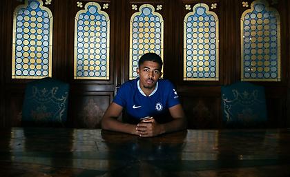 Ανακοίνωσε Φοφανά… επταετίας με 82,5 εκατ. ευρώ η Τσέλσι!