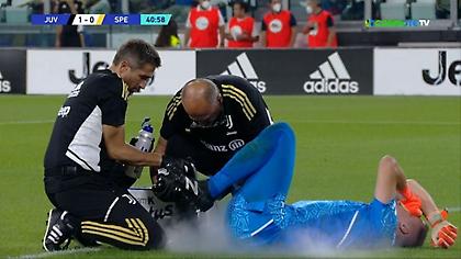 Σοκαριστικός τραυματισμός για Σέζνι, έφυγε με φορείο!