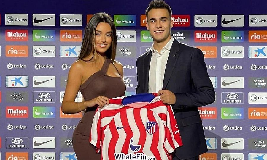 H σέξι Μάρτα Ντίαθ έκλεψε την παράσταση στην παρουσίαση του Ρεγκιλόν