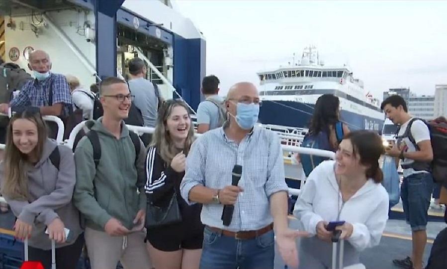 Ετοιμοπόλεμοι πιτσιρικάδες πάνε Πάρο τον Σεπτέμβρη - «Αν ήταν να πάμε χαλαρά, δεν θα πηγαίναμε καν»