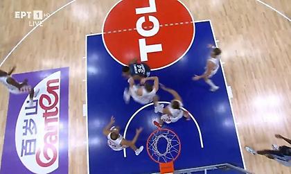 Απίθανο καλάθι και φάουλ από τον Γιάννη Αντετοκούνμπο!