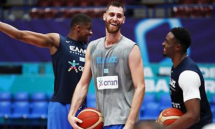 Με Παπαγιάννη αλλά χωρίς Κώστα Αντετοκούνμπο κόντρα στην Ιταλία η Εθνική