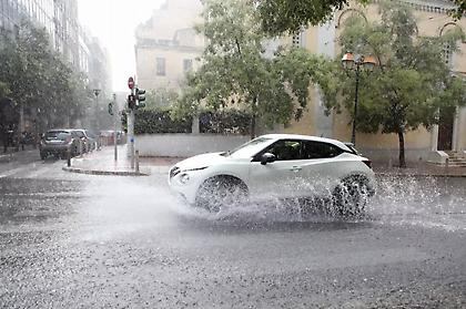 Καιρός: Βροχερός ο καιρός σήμερα – Πότε βελτιώνεται