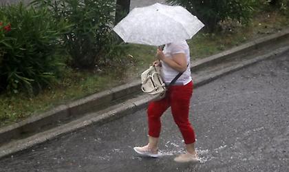 Καιρός: Αίθριος ο καιρός σήμερα – Βροχές και καταιγίδες το βράδυ