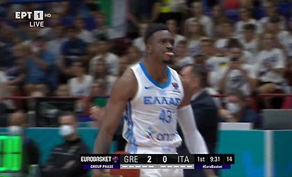 Πρώτη καλή άμυνα και… τρέλα από Θανάση!