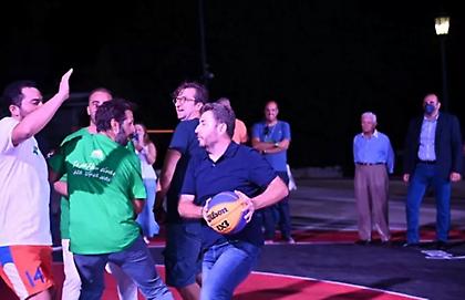 Ανδρουλάκης: Ολοκληρώθηκε το χειρουργείο μετά τη ρήξη χιαστού