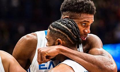 Το μήνυμα του Ντόρσεϊ στην… αγκαλιά του Γιάννη