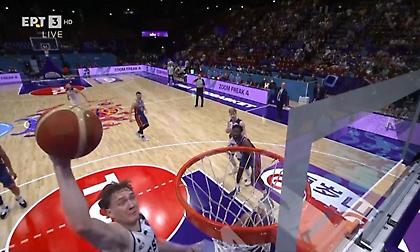 Το φοβερό φόλοου-κάρφωμα του Ραϊέστε!