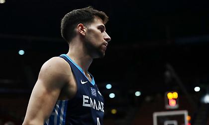 Λούντζης: «Χαρούμενοι για Κώστα, πρέπει να είμαστε συγκεντρωμένοι στα νοκ άουτ»