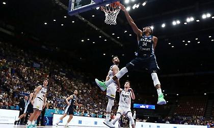 Γιάννης Αντετοκούνμπο: «Επόμενη στάση, Βερολίνο»