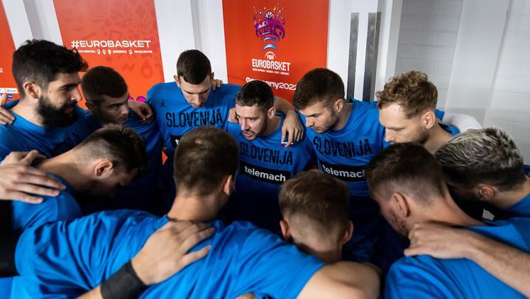 Σλοβενία: Τραγούδησαν «Κανείς δεν μπορεί να μας σταματήσεi»