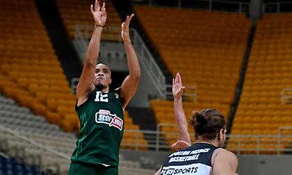 Νοκ άουτ ο Άντριους για τον Παναθηναϊκό