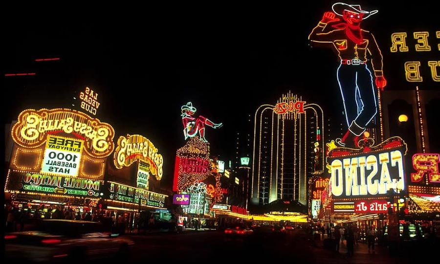 which casinos are closing in las vegas