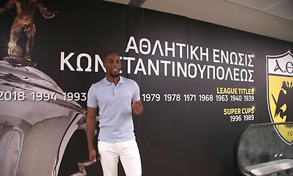 Σιντιμπέ για ΑΕΚ: «Ευχαριστώ αυτόν τον εμβληματικό σύλλογο για την εμπιστοσύνη του»
