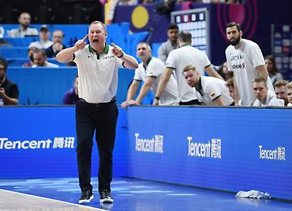 Μακσβίτις: «Δεν ξέρω αν θα συνεχίσω στον πάγκο της Λιθουανίας»