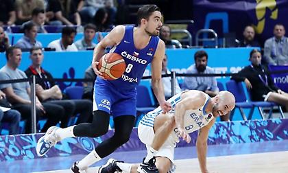 Σατοράνσκι: «Κάναμε το καλύτερό μας παιχνίδι, αλλά η Ελλάδα άξιζε τη νίκη»