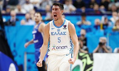 Λαρεντζάκης: «Η άμυνα και ο Γιάννης που έδειξε την κλάση του μας βοήθησαν να νικήσουμε»