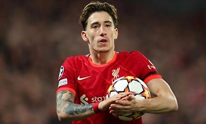 Πάει για βασικός ο Τσιμίκας στη Λίβερπουλ