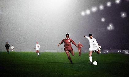 Χαμένη στην ομίχλη: Η νύχτα που ο Άγιαξ του Κρόιφ «σκόρπισε» τη Λίβερπουλ!