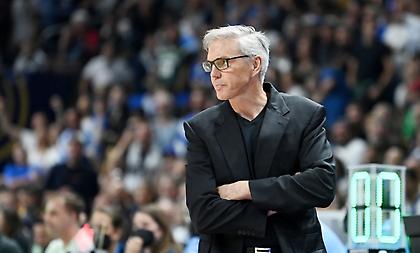 Χέρμπερτ: «Εγώ δεν θα δώσω την κάρτα μου σαν τον Ποτσέκο, έχω τρία διαζύγια και πλέον χαμηλό όριο»