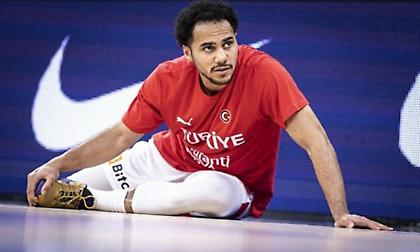 Χειρουργήθηκε ο Λάρκιν