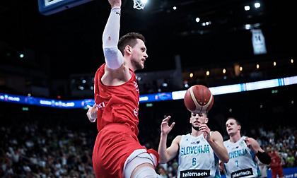 Υποκλίθηκαν στον μυθικό Πονίτκα η Σλοβενία και ο Ντόντσιτς!