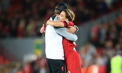 Η ασίστ του Τσιμίκα στο νικητήριο γκολ της Λίβερπουλ στο 89’