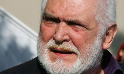 Συγκίνηση για τον θάνατο του Κώστα Καζάκου