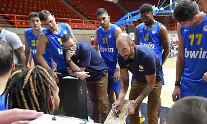 Live streaming: Η παρουσίαση του Περιστερίου bwin