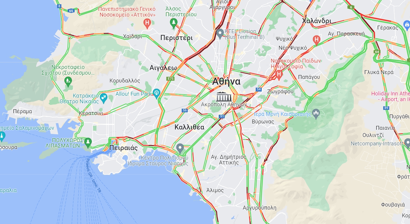 Μεγάλη κίνηση τώρα σε όλους τους κεντρικούς άξονες