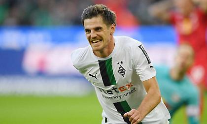 Σαρωτική Γκλάντμπαχ παρέσυρε τη Λειψία