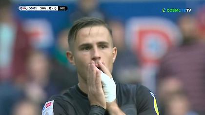 Ωραίο σουτ του Πέλκα - Μεγάλη ευκαιρία για γκολ στο ματς της Χαλ με τη Σουόνσι