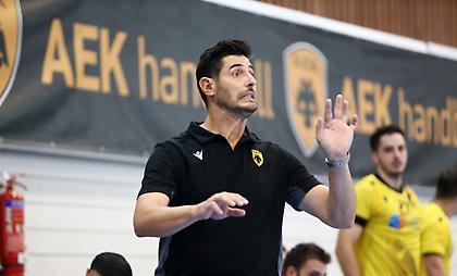 Αλβανός: «Ευχαριστημένοι με το αποτέλεσμα, θα παλέψουμε και για τους τρεις τίτλους»