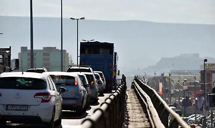 Το χάος στους δρόμους της Αττικής συνεχίζεται: Μποτιλιάρισμα χιλιομέτρων (ξανά) στον Κηφισό