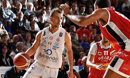 Χωρίς Πάνγκος η Αρμάνι στο «Π. Γιαννακόπουλος»