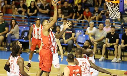 Απολαυστικός Ολυμπιακός διέλυσε τον Ερυθρό Αστέρα στην πρόβα τζενεράλε!