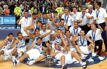 Σαν σήμερα: Ο... τρελός βγήκε αληθινός και η Ελλάδα κατέκτησε ξανά το Ευρωμπάσκετ