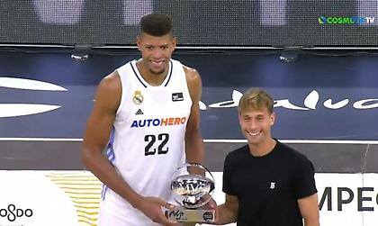 Πολυτιμότερος παίκτης του τελικού στο Super Cup ο Ταβάρες!