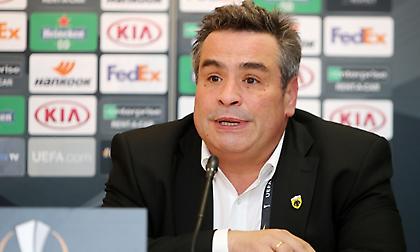 «Από το μεγάλο βράδυ του αγιασμού...»: Έκλεισε θέση για τα εγκαίνια της «OPAP Arena» ο Δημάτος