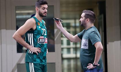 Μαντζούκας στο sport-fm.gr: «Να κάνουμε κάτι διαφορετικό φέτος στην Ευρωλίγκα»