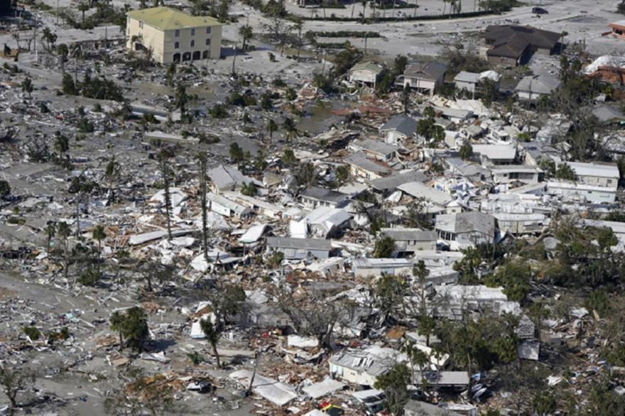 Τυφώνας Ίαν: Εικόνας Αποκάλυψης στη Φλόριντα