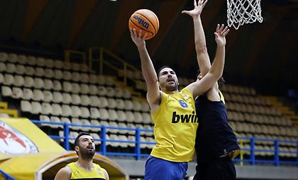 Σάρωσε το Λαύριο στην πρόβα-τζενεράλε το Περιστέρι bwin!